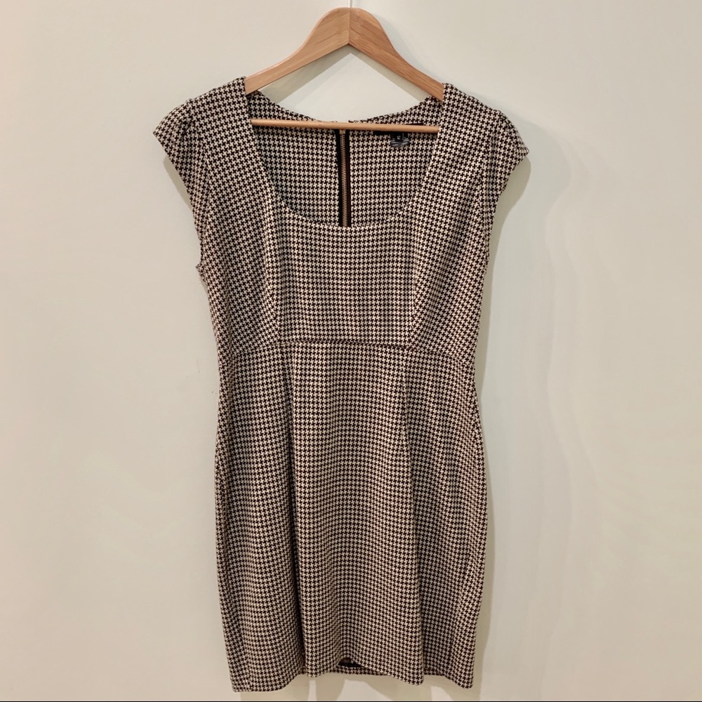 French Connection houndstooth sheath dress 12